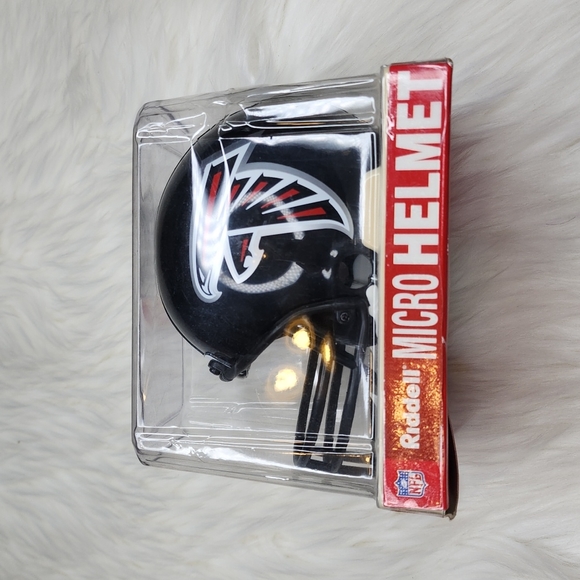 NFL Atlanta Falcons Scarf, Micro Helmet, Paper Pad Gift Set - Picture 7 of 16